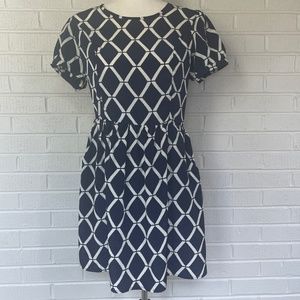 One Clothing Juniors Dress Fit Flare Pockets Size LARGE